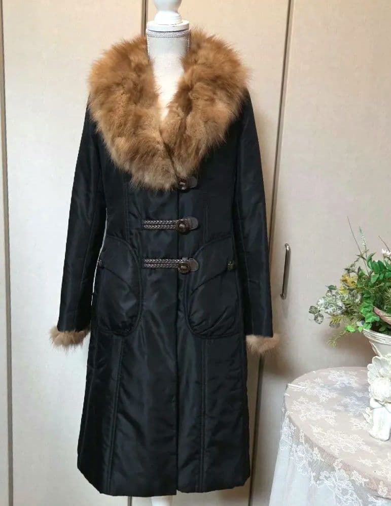 お値下げ❗ポールスチュアート セーブルファー付き中綿入りロングコート