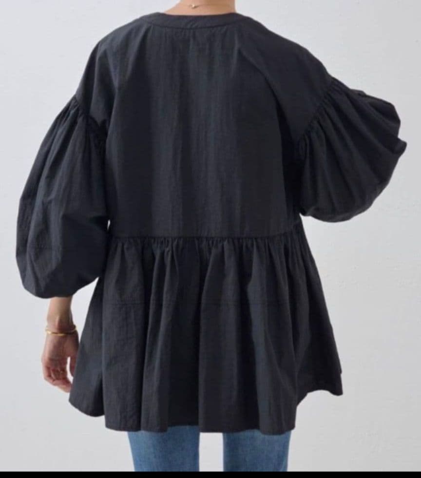 26400円　今季新品　ビアズリー　ペプラム　フレア　ジップ　ブルゾン　黒