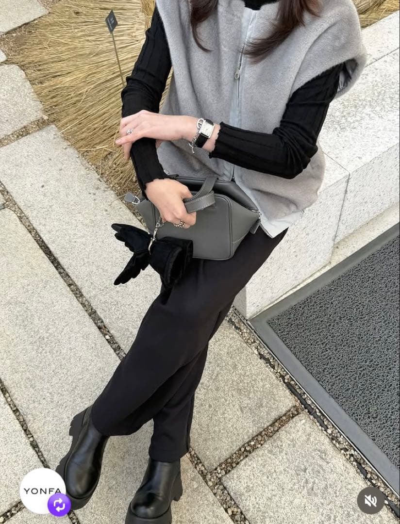 新品YONFA ヨンファ HAPPYBAG限定商品ファーベスト　タグ付き