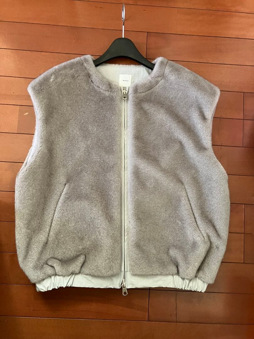 新品YONFA ヨンファ HAPPYBAG限定商品ファーベスト　タグ付き