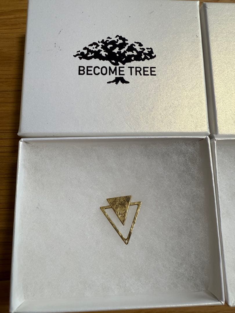 BECOME TREE ピアス セット