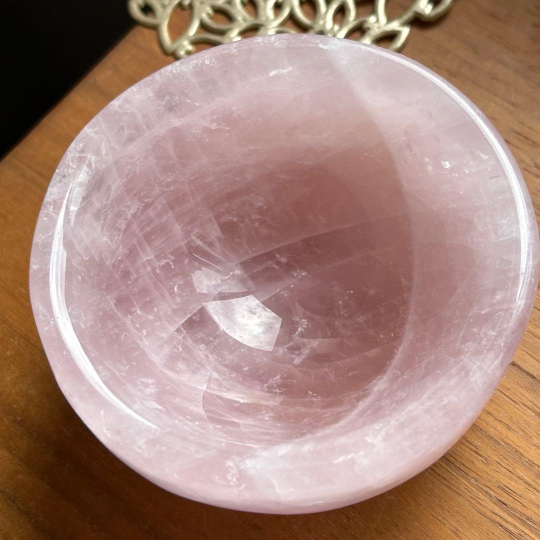 Takahiroさま専用　天然石 マダガスカル産ローズクォーツ お椀430g