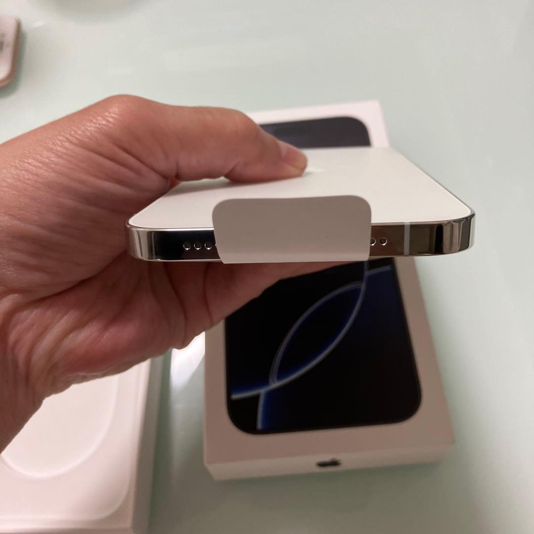 新品　Apple iPhone 12 ProMax 256GB SIMフリー