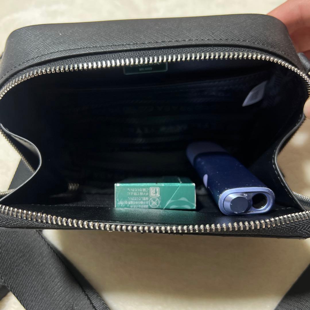 クロミちゃん専用ページ PRADA ブラック ショルダーバッグ