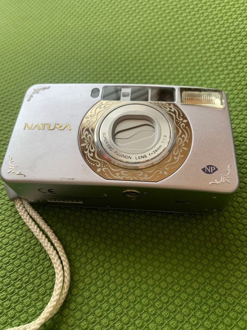 Fujifilm Natura S コンパクトカメラ