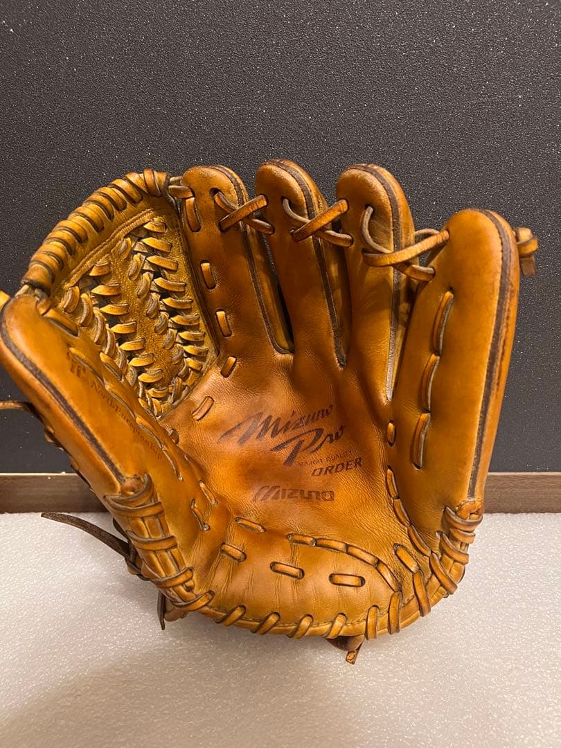★美品★ ミズノプロ オーダー 硬式用 内野手 サイズ9 キップレザー 刺繍なし