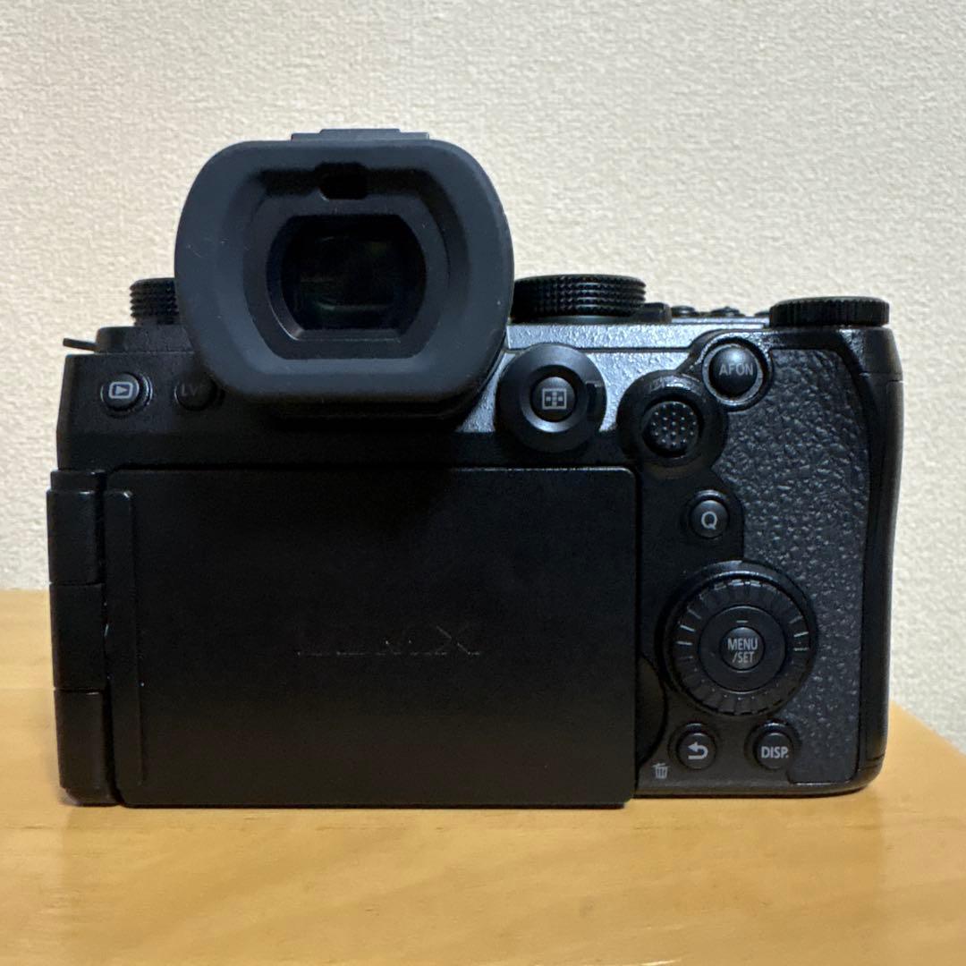 LUMIXs5iix＋SIGMA28-70＋NDフィルター＋カメラバック