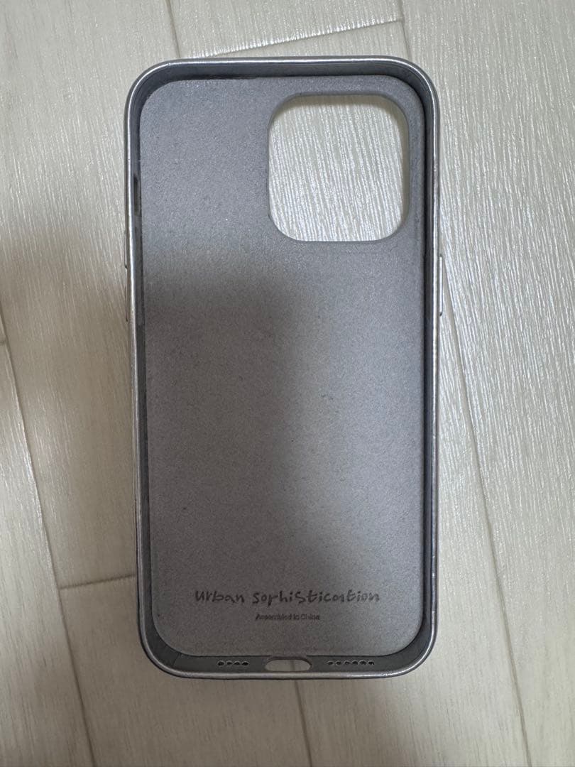 Urban Sophistication シルバー　iPhone15ProMax