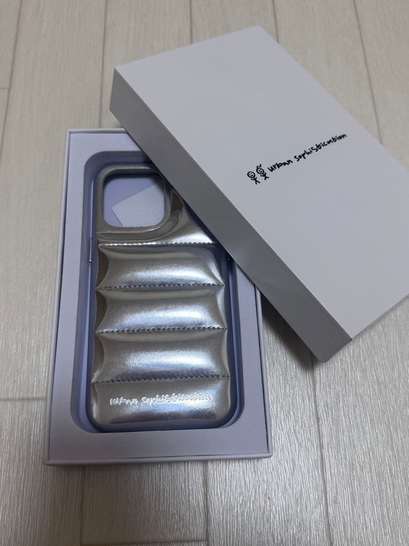 Urban Sophistication シルバー　iPhone15ProMax