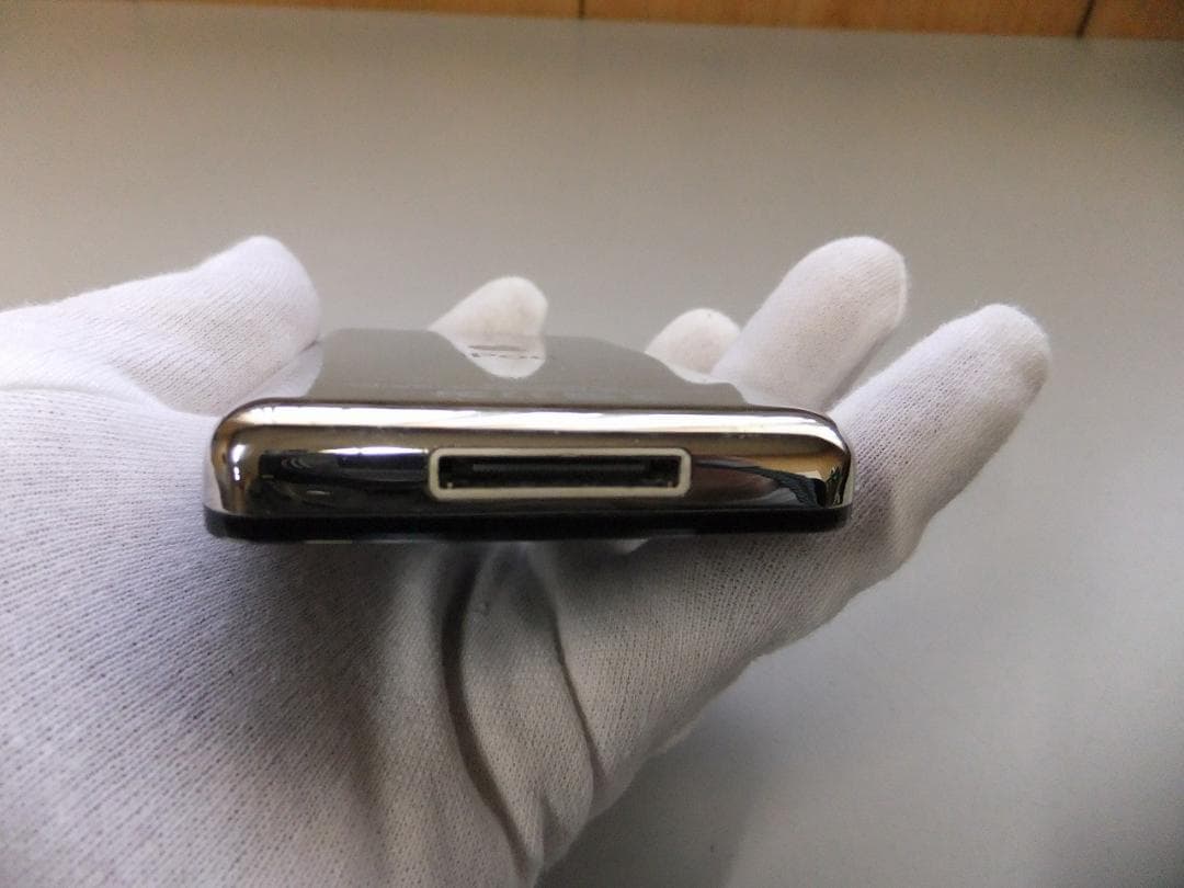 Apple ipod classic A1136 30GB　第五世代　動作品