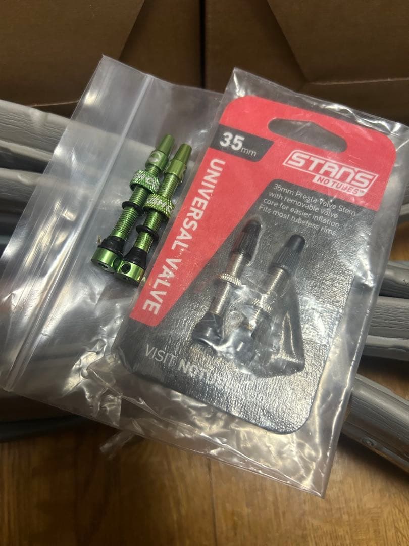 Niz スペシャライズド ヘルメット 29erタイヤ インサートセット