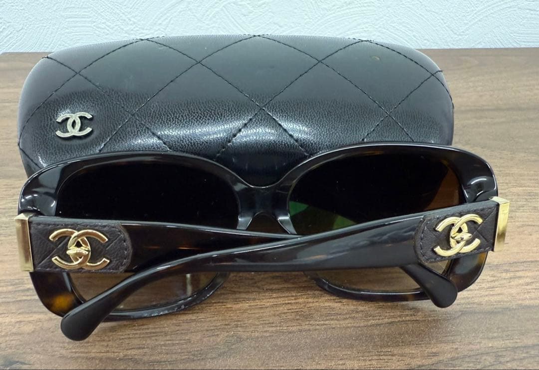 Wりーちゃんさま専用　CHANEL シャネル サングラス ココマーク ケース付