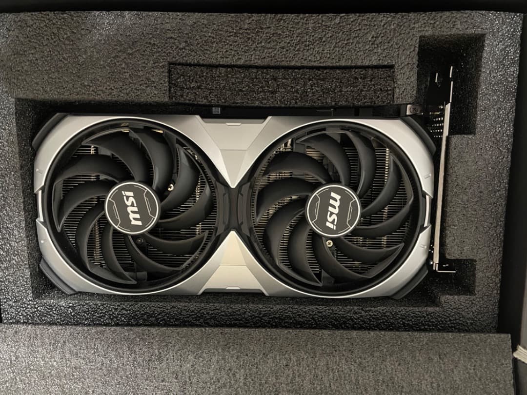 グラフィックボード・グラボ・ビデオカード GeForce RTX 4070 VENTUS 2X E1 12G OC
