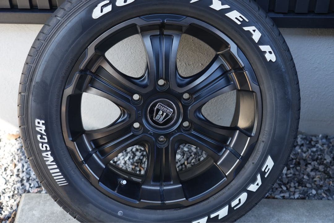 FLEX限定カラー ハイエース バルベロ 17インチホイール