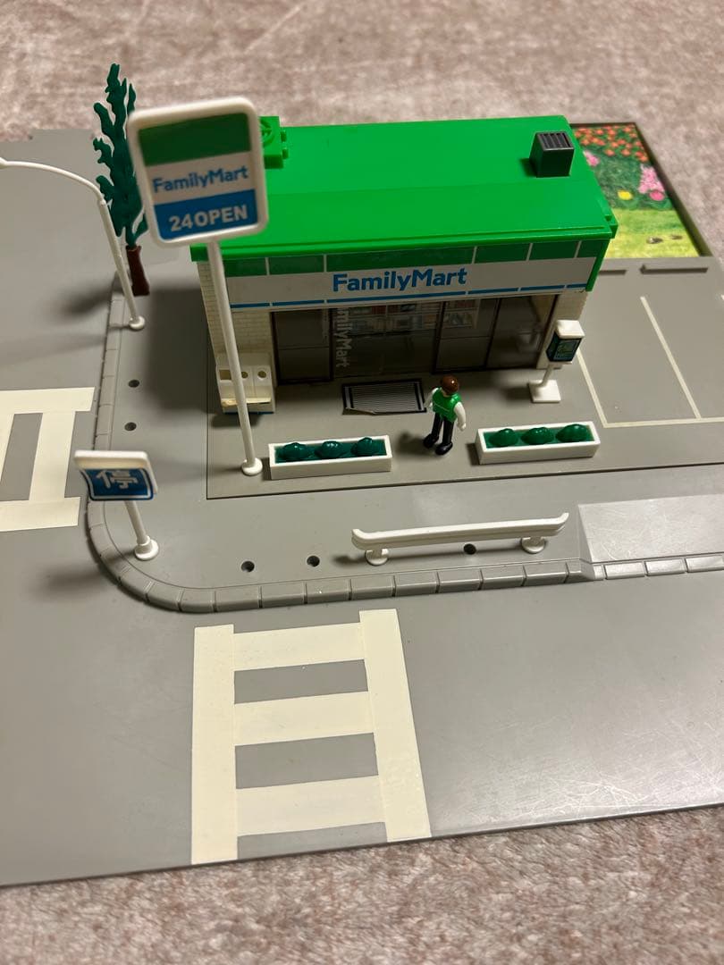 ▲付属トミカ全てなし▲欠品あり▲不具合あり▲ トミカ DXひろがるまちセット