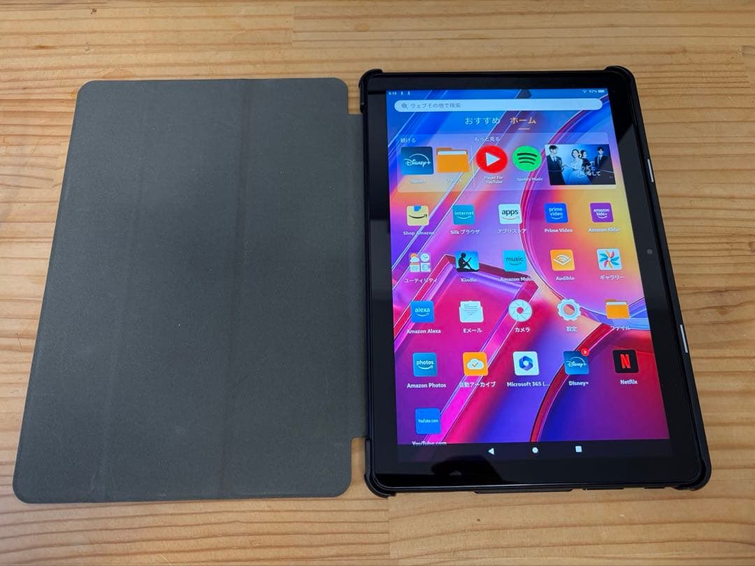 ケース付最新13世代Amazon Fire HD 10 タブレット ブラック