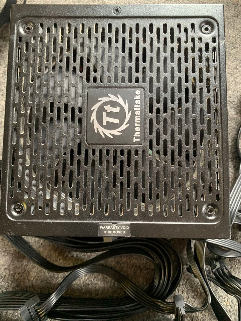 1050W PLATINUM 電源Thermaltake Toughpower