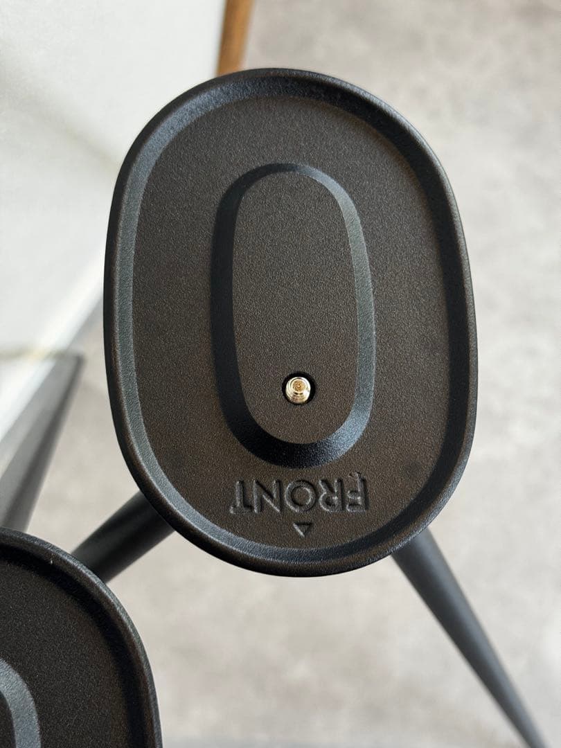 デビアレ　レッグブラック　Phantom2用スピーカースタンド　2個セット