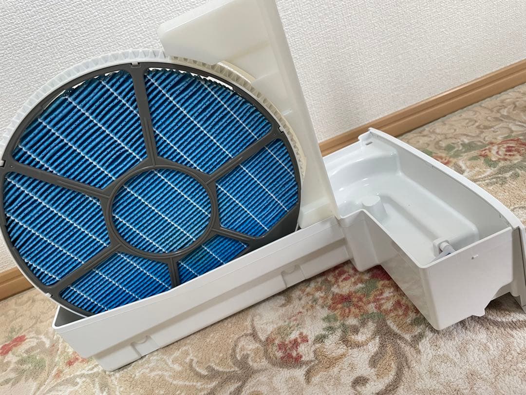 SHARP 空気清浄機 表面に傷あり