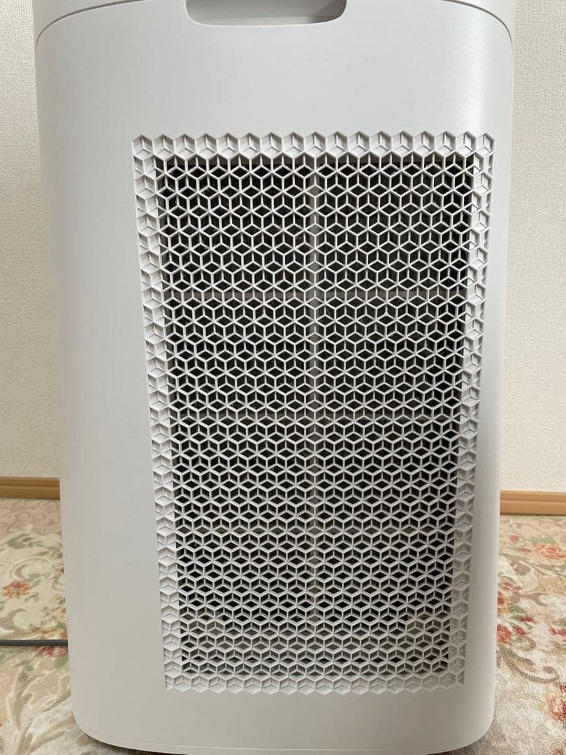 SHARP 空気清浄機 表面に傷あり