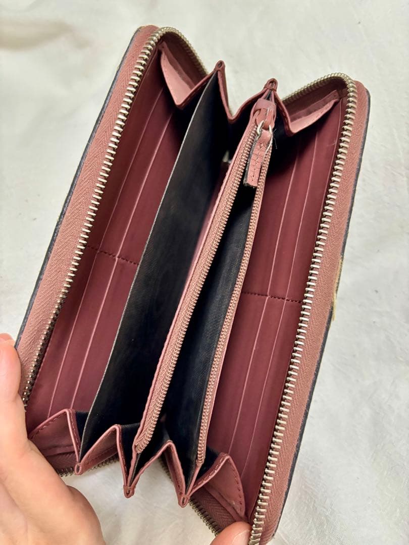 【美品】グッチ　長財布　正規品　GGブルームス　フローラ　スプリーム　フラワー