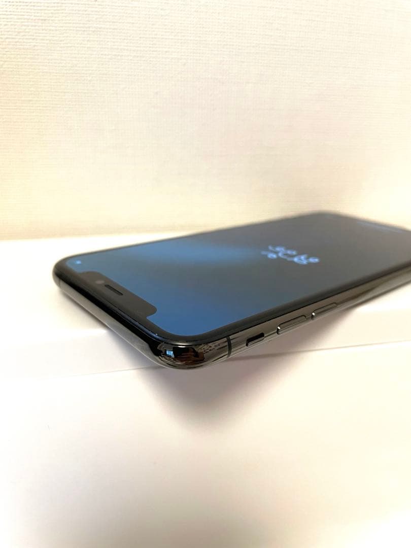 iPhone xs 64gbスペースグレー バッテリー75※新品未使用の付属品付
