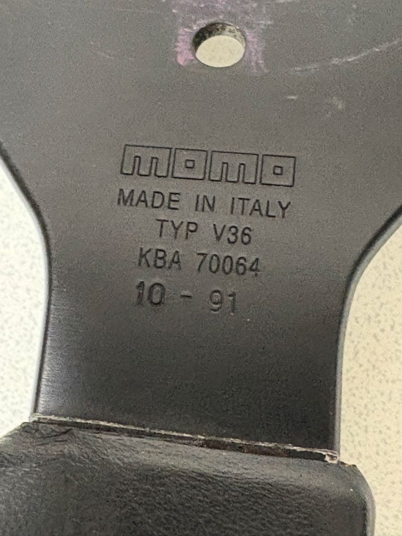 momo ステアリング ハンドル 革巻 3スポーク 黒