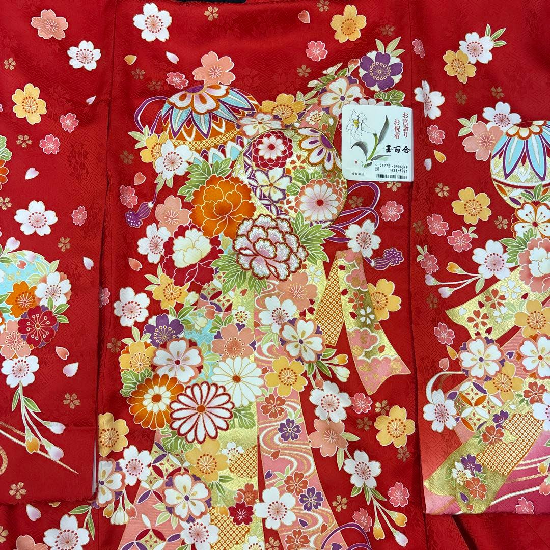 新品正絹産着（お祝着）最高級京友禅伝統多色染、豪華刺繍入り古典四季花王朝鈴流水文