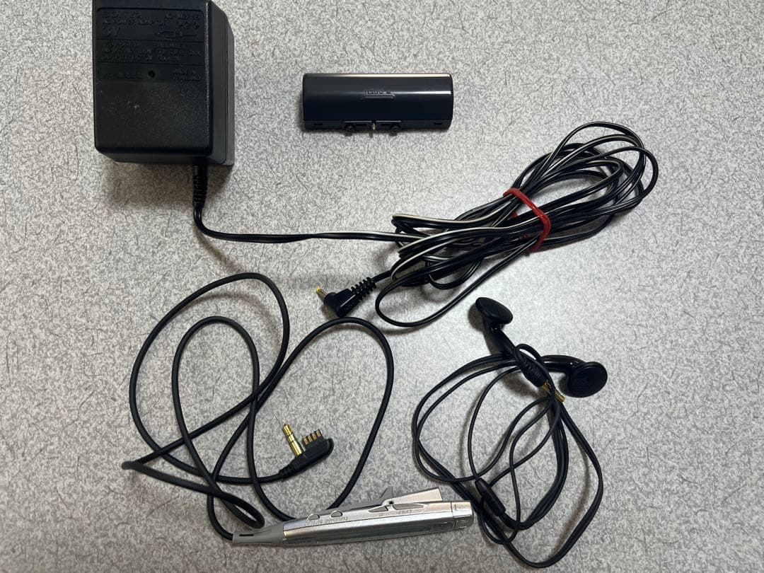 SONY ポータブルMDレコーダー MZ-R90