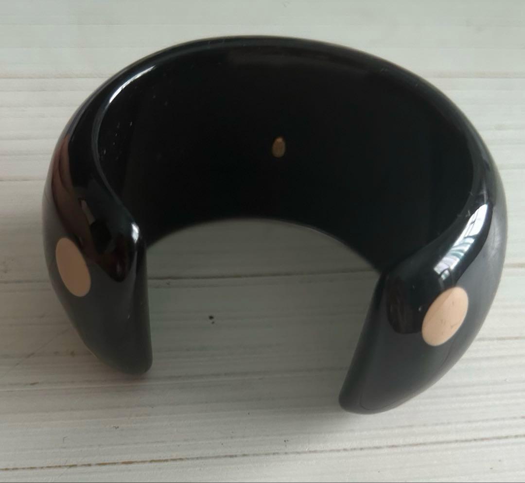 CHANEL シャネル　中古　美品　バングル　ココマーク　水玉