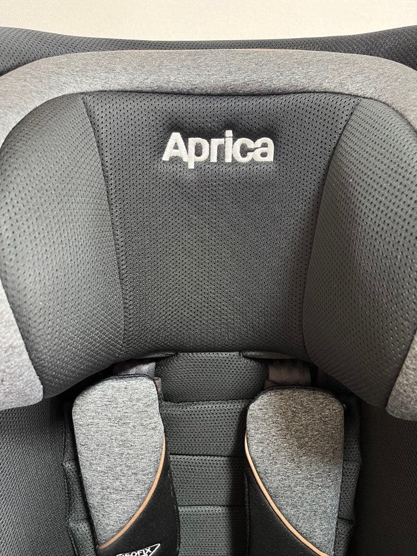 Aprica クルリラプロテクト ISOFIX取付 チャイルドシート