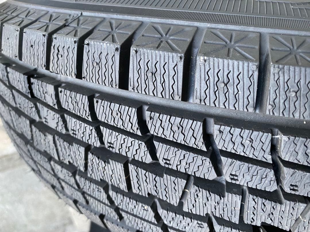 「引取り限定」ジムニー用スタッドレスタイヤ+アルミホイール4本セット(新品同様)