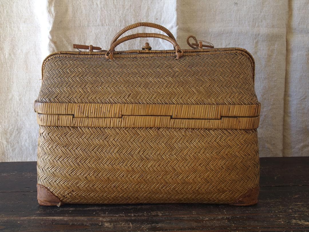 ふた付きバスケット パニエ かご細工 柳 籐 枝編み細工 ヨーロッパ /K404