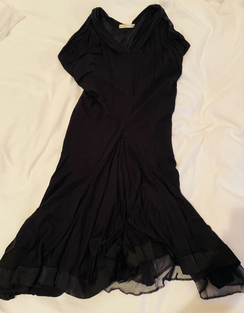 バレンシアガ　麻ワンピース　黒36サイズ