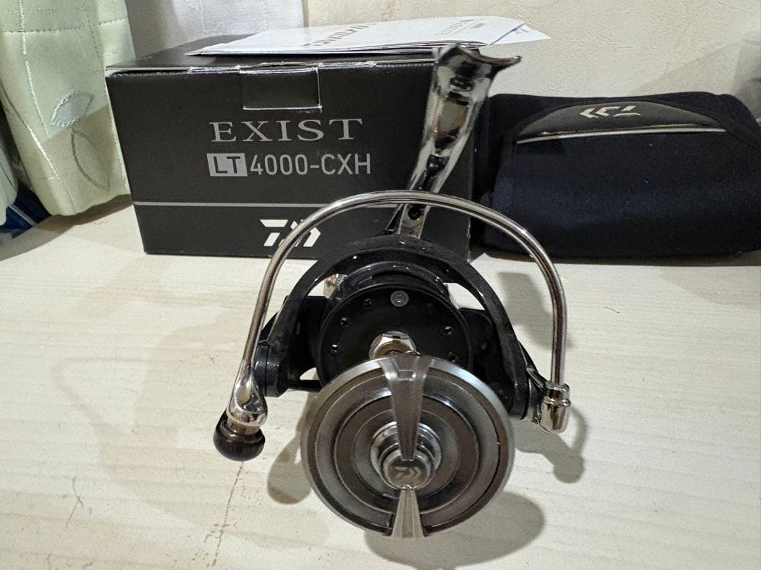 ★☆ダイワ　18イグジスト　LT4000 CXH ボディ　美品