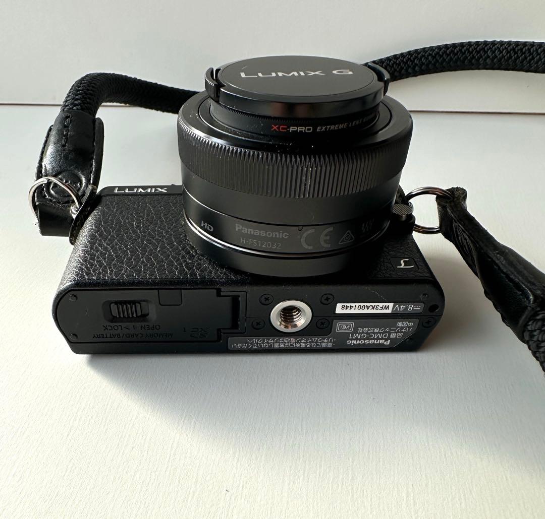 Panasonic Lumix GM1 オールブラック／レンズキット　オマケ付き