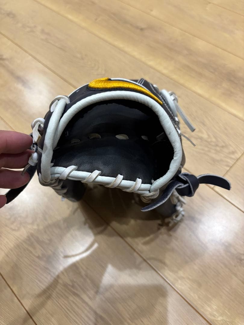 NIKE一般外野手グローブ！廃盤品！人気カラー！