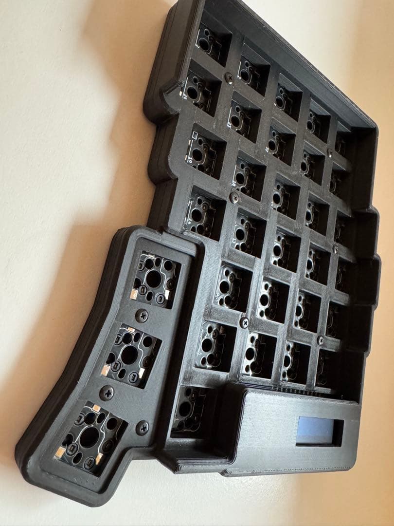 【新品】 keyball61 keychron仕様　トップケースマウント