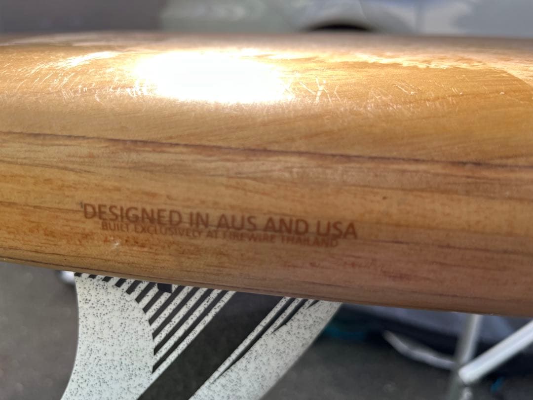 ミッドレングス6.10f 56.9Lファイヤーワイヤー ハードケースフィン5枚付