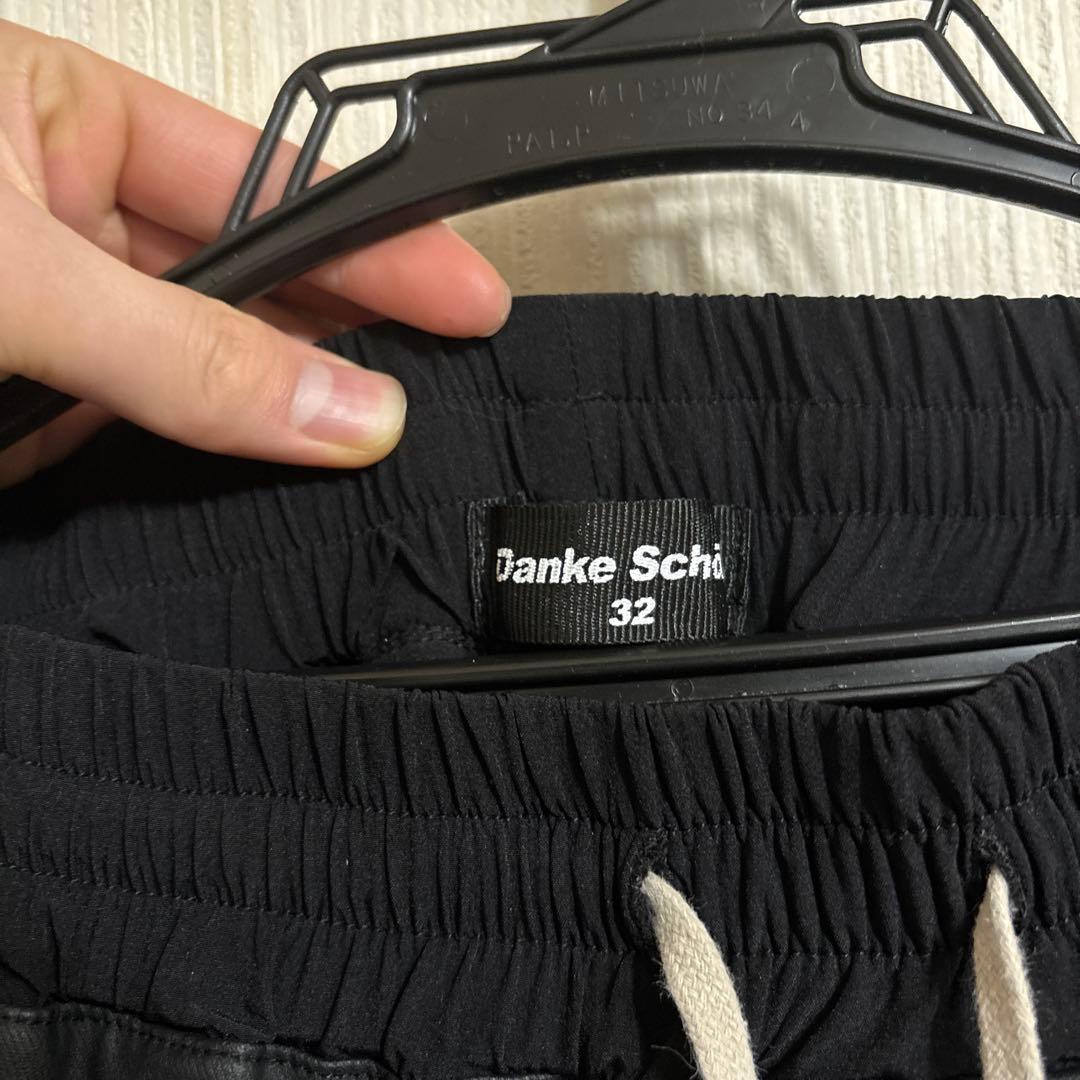 Danke Schön. 黒 カーゴパンツ 32