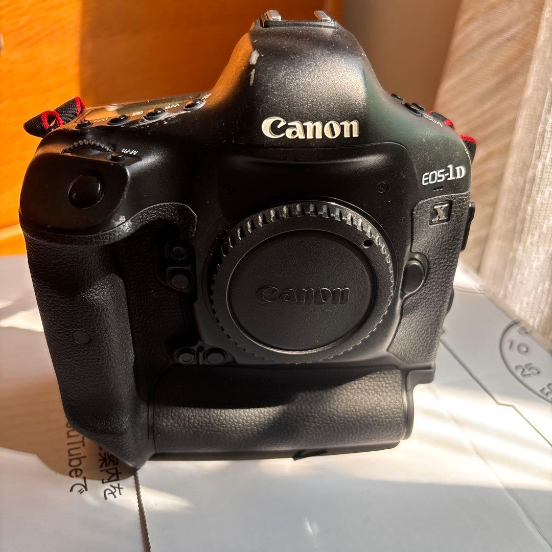 Canon EOS-1D X カメラバッテリー、レンズ、CF.取説、充電器付き
