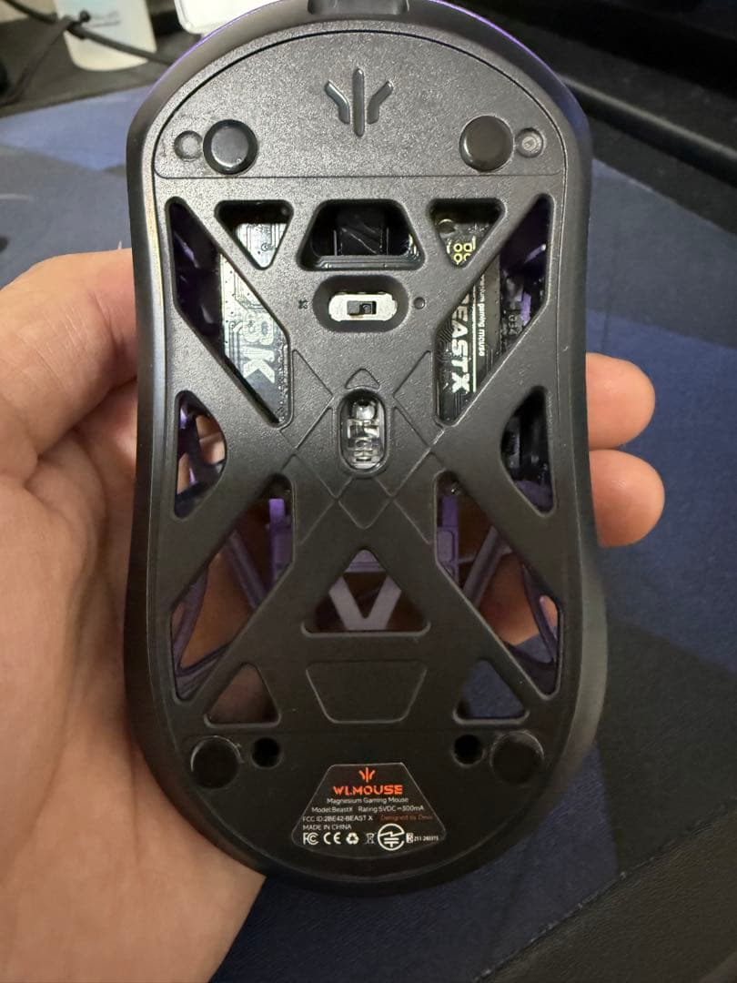 WLMOUSE Beast X 8k （Omron)