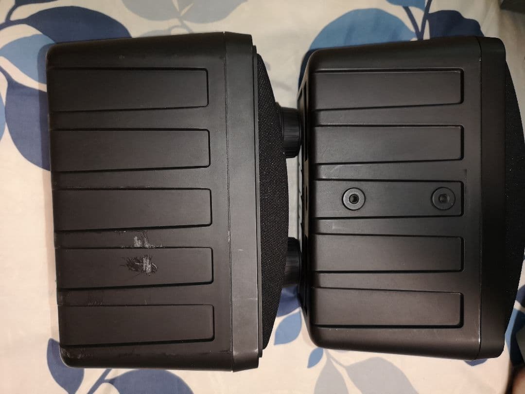 BOSE　101MMGペア　中古