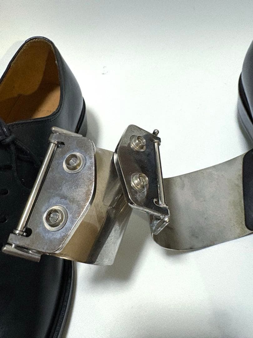 レア ジバンシGivenchy 2013awメタルプレートドレスシューズ42美品