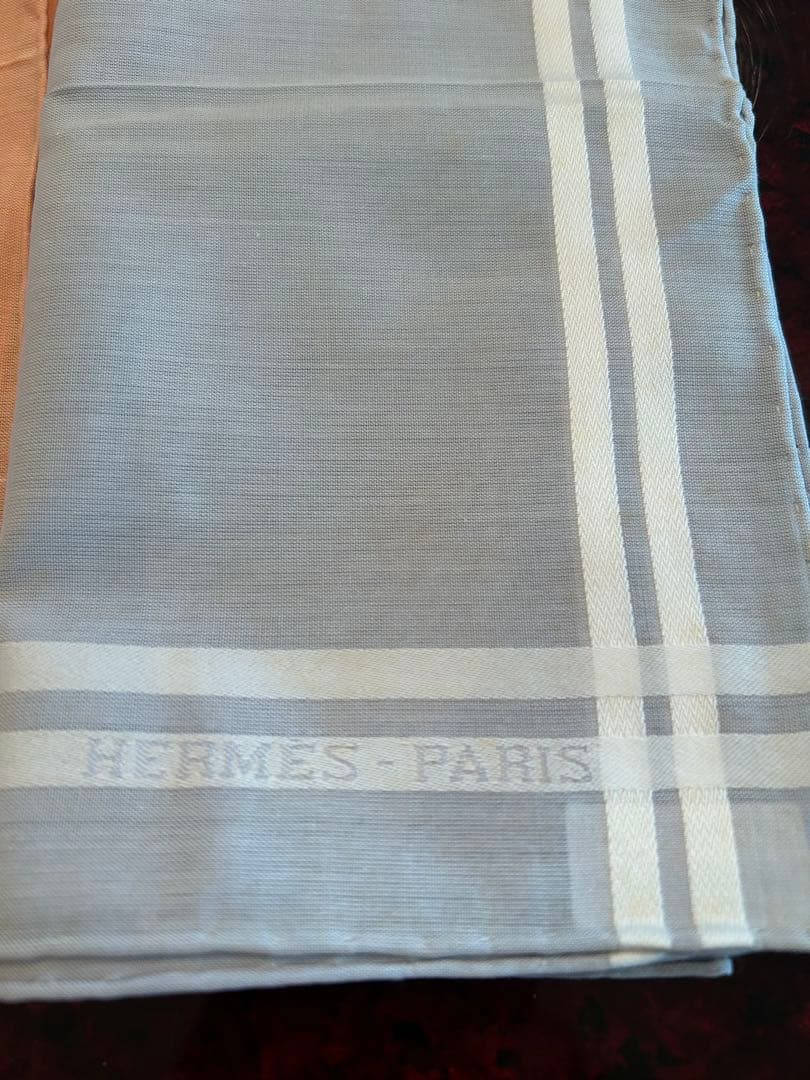 2枚新品未使用HERMES ストライプハンカチ 2色セットシール付き