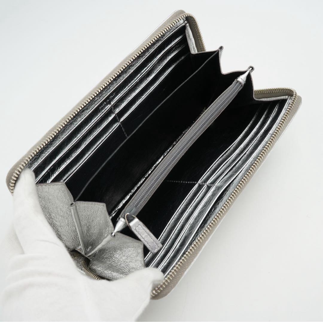 ✨新品未使用・箱付✨　イヴサンローラン　長財布　YSLロゴ　エンボス　バイカラー