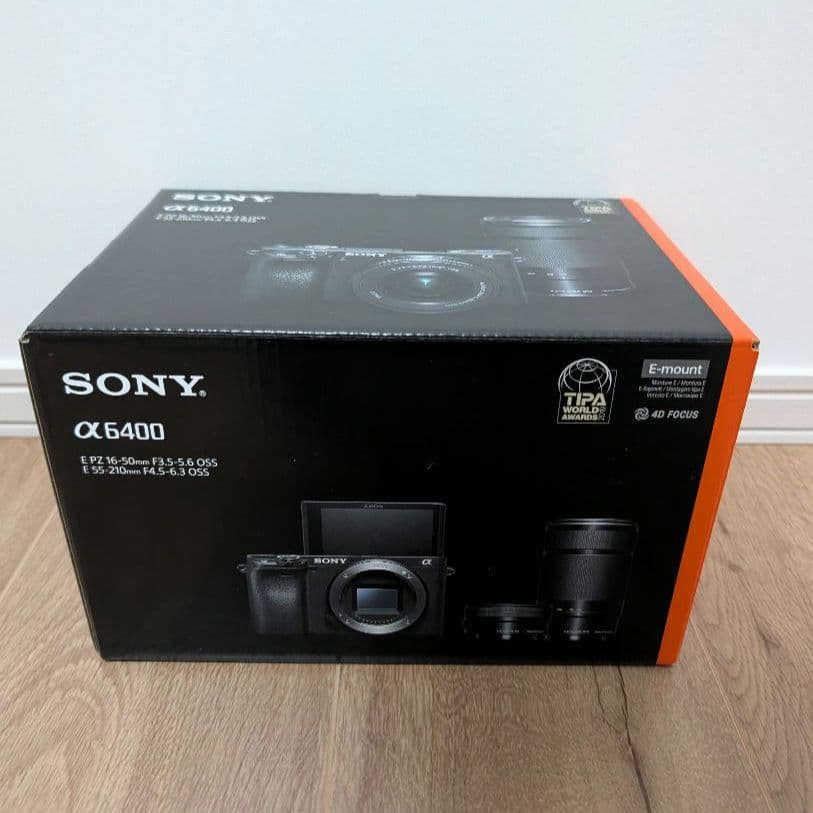 新品 SONY α6400 ダブルズームレンズキット ILCE-6400Y