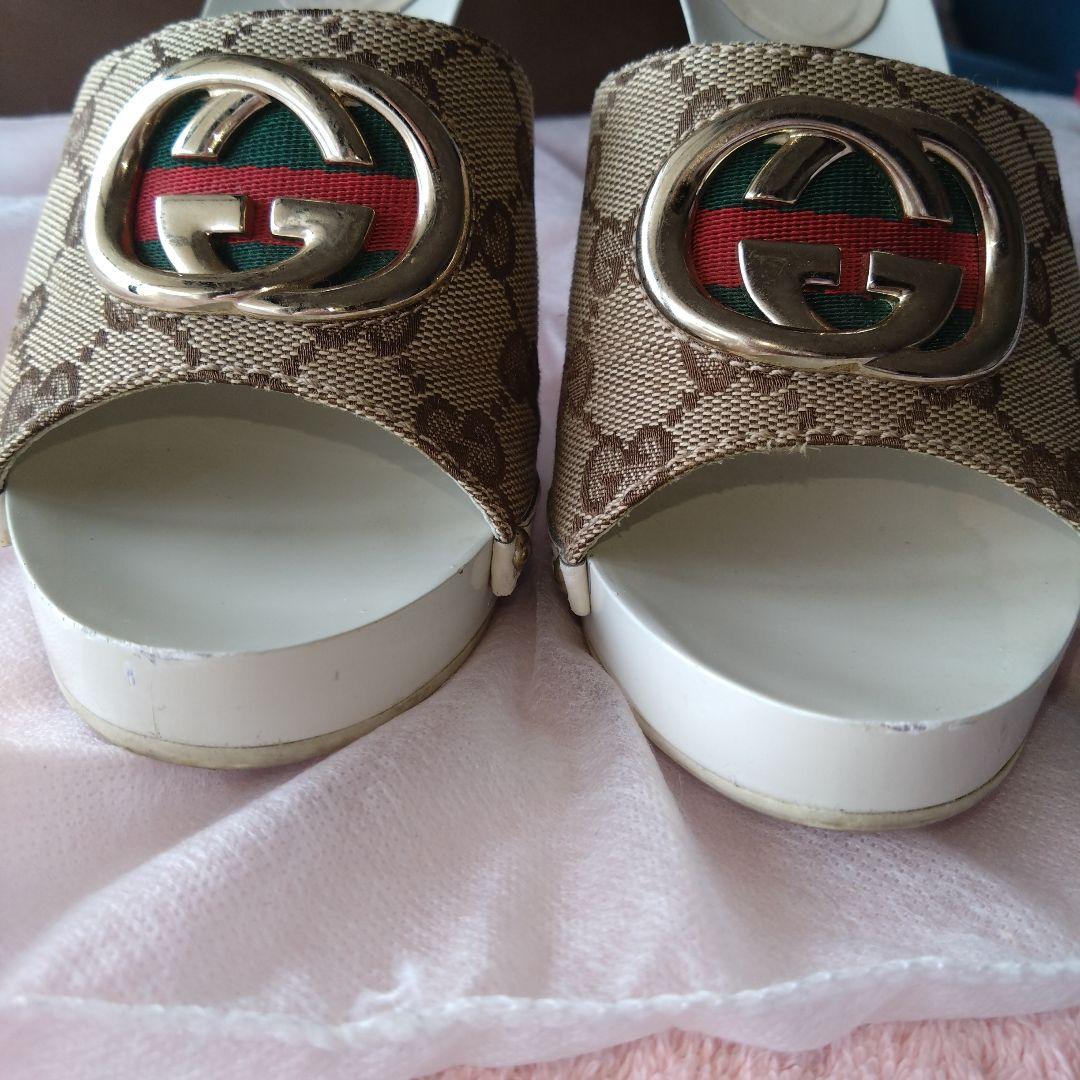 美品✨可愛いデザイン✨GUCCI GGパターン ミュール ベージュ　23センチ