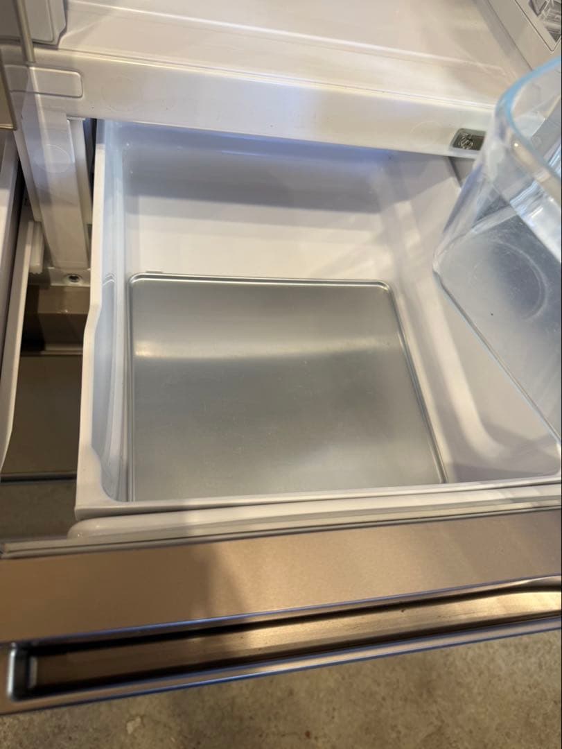 日立　HITACHI　2015年製　6ドア　大容量　大型　冷蔵庫　517L