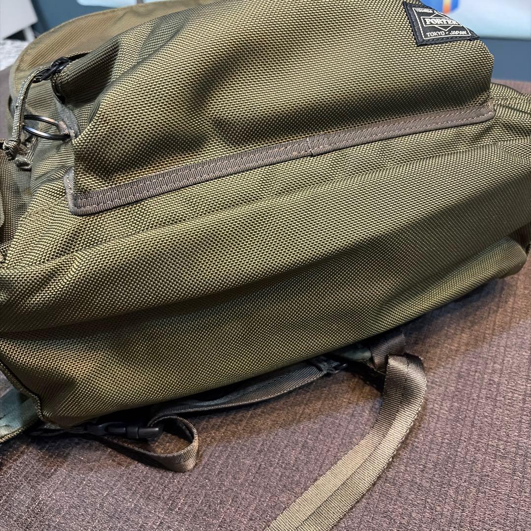 大幅値下げ！吉田カバンPORTER EXPLORER DAYPACK(M)